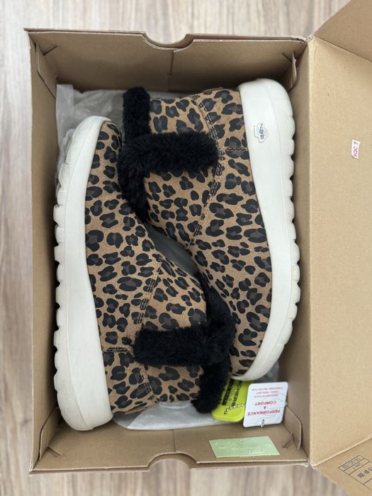 Skechers On-The-Go Joy- snow kitt , оригінал, US 8, 25 cm.