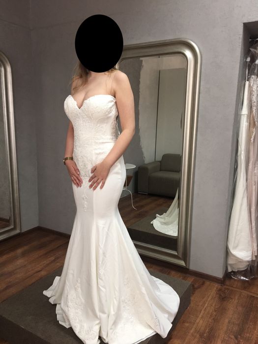 Suknia ślubna syrenka ecru Oksana Mukha