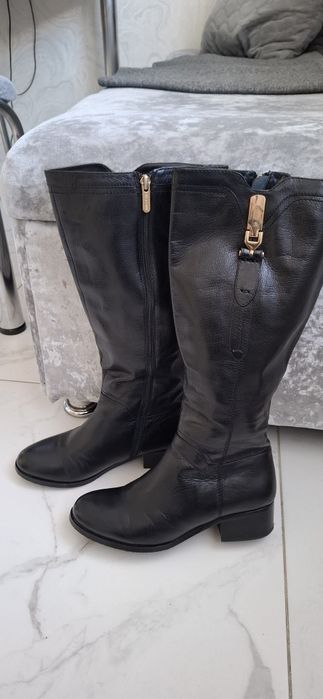 Сапаги  зима р.37  кожа