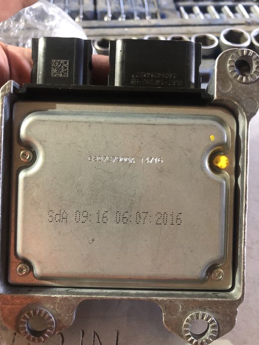 Блок SRS Range rover sport 2016