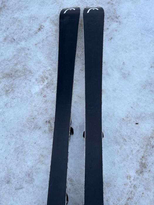 Komplet narciarski juniorski buty Lange 298mm, narty Head 150cm