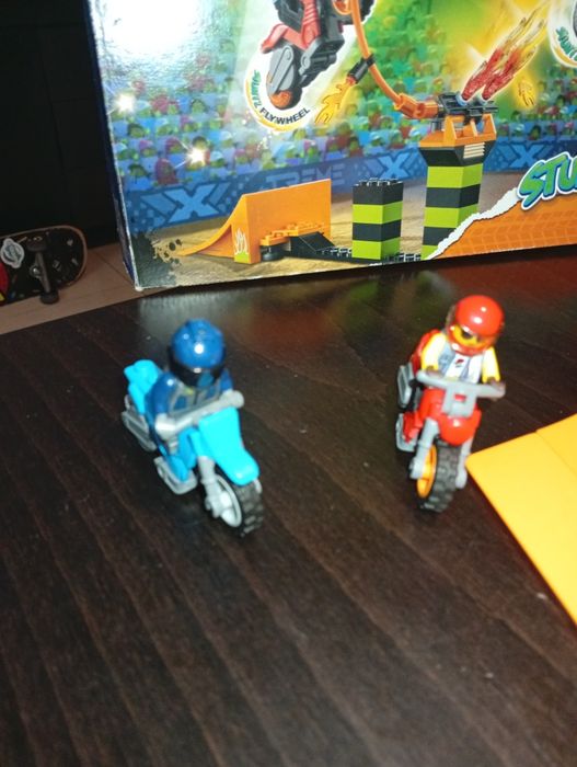 Pista de motas de Lego brinquedos