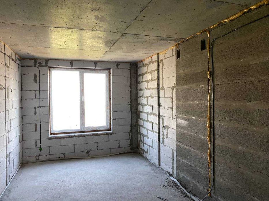 Продаж 1 к квартири 78 м.кв. на вул. Костянтина Василенка 4561