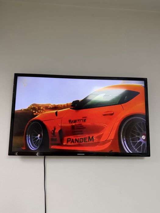 Telewizor salmsung 32 cali smart tv