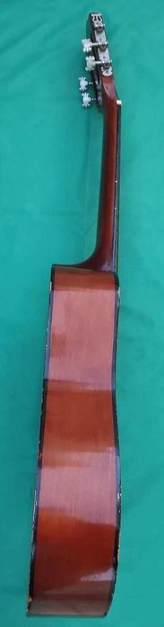 Guitarra Clássica para crianças.