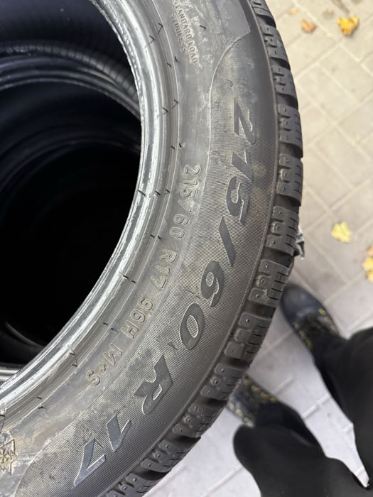 Komplet opon zimowych 215/60/17 PIRELLI Nowe F-Vat