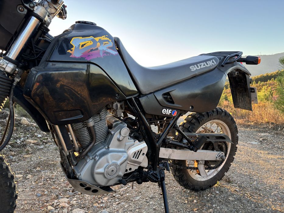 Motociclo Suzuki dr 650 de 1995