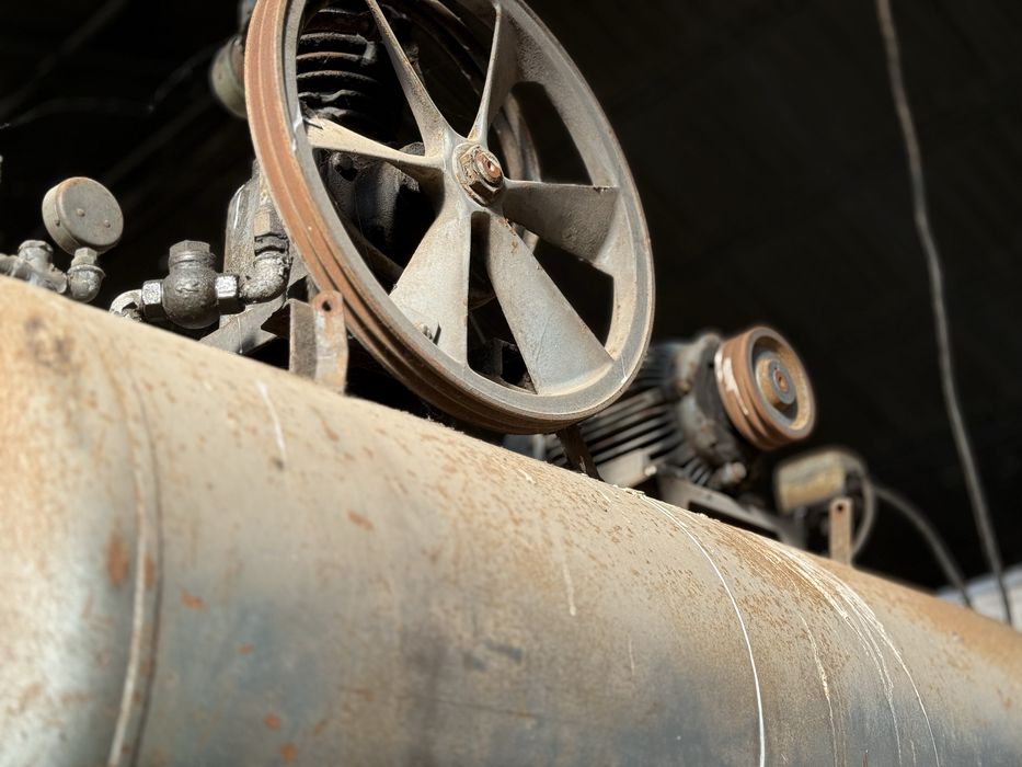 Compressor SIS para reparação