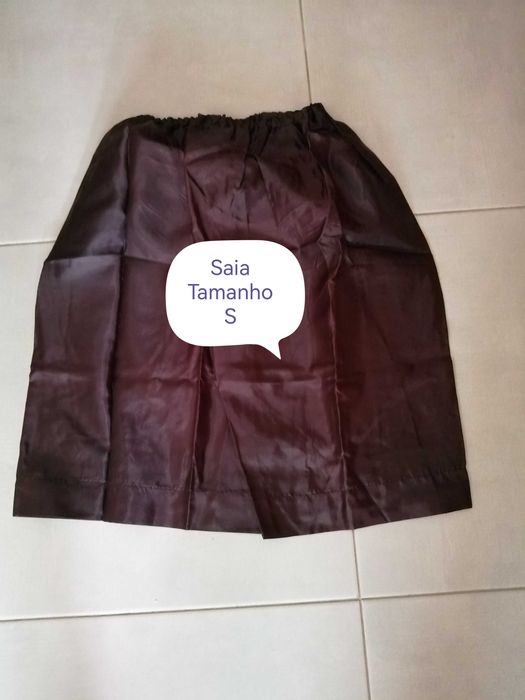 Pijama laranja, chapéu e saia Novos, Lenços e kispo