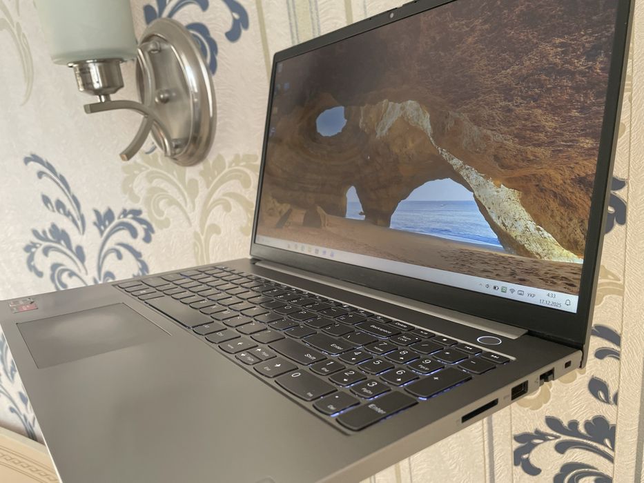 Ноутбук Lenovo ThinkBook 15 G4 Ryzen5825u