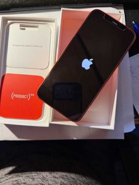 Iphone 12 stan idealny kolor CZERWONY stan bardzo doby Polecam...