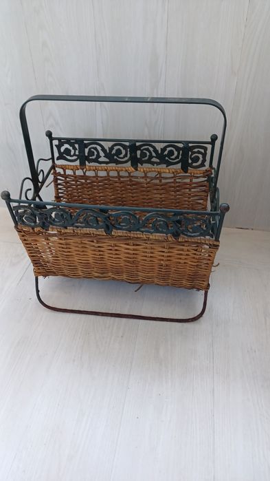 Porta revistas em ferro