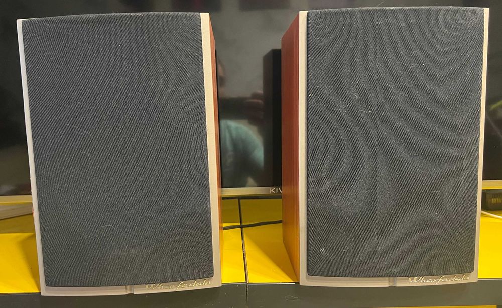 Wharfedale Diamond 8.1 полочні акустичні колонки, б у, ідеальний стан