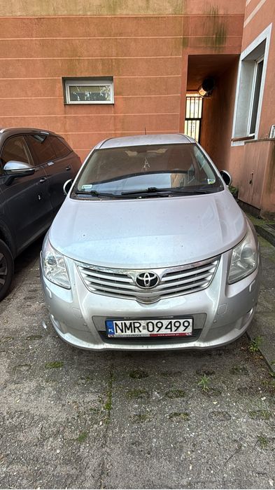Toyota Avensis T27 2009