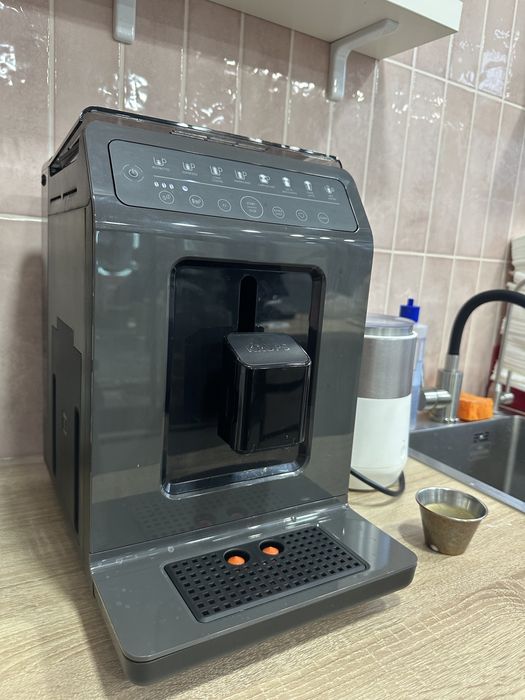 Кавовий апарат з гарантією 1 рік