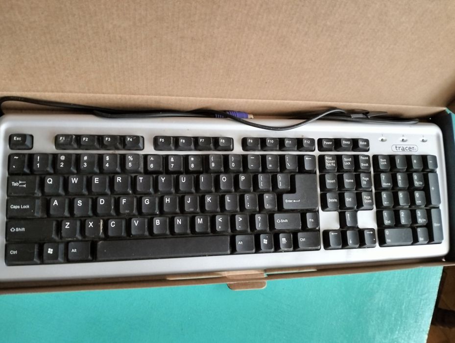 Klawiatura komputerowa ; Tracer