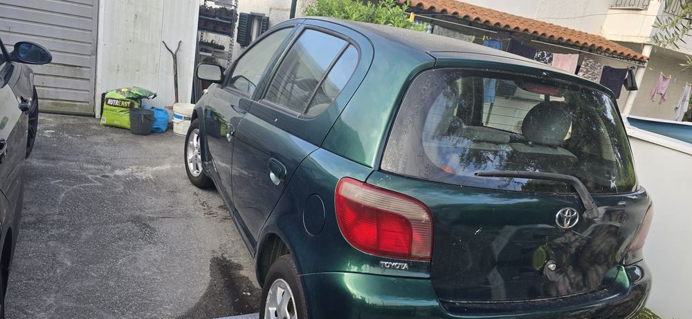 Toyota yaris de 1999