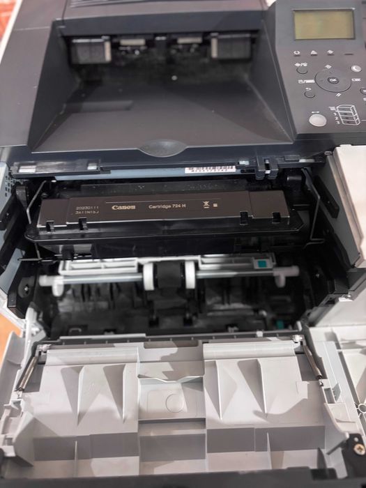 Лазерний принтер Canon i-SENSYS LBP6780x