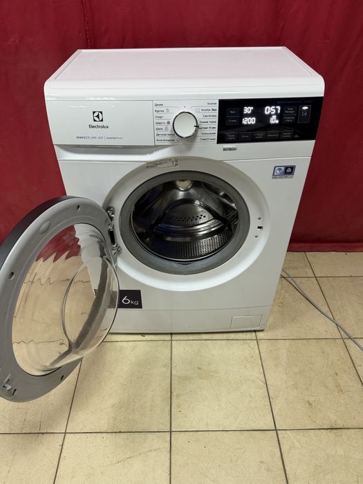 Стиральная машина Electrolux EW6S3R26S