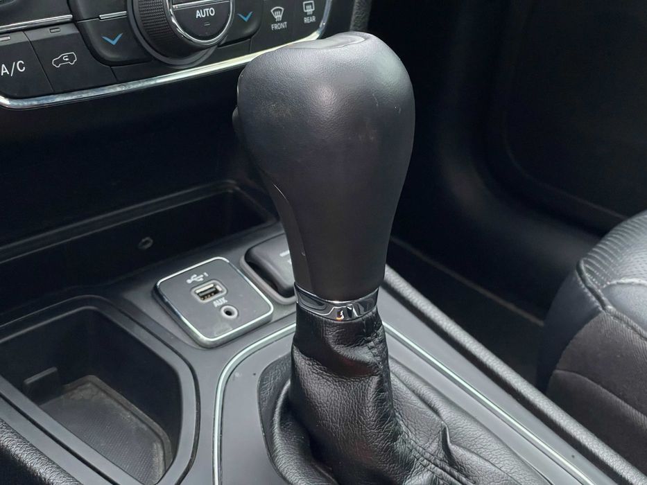 Jeep Cherokee 2020 3.2