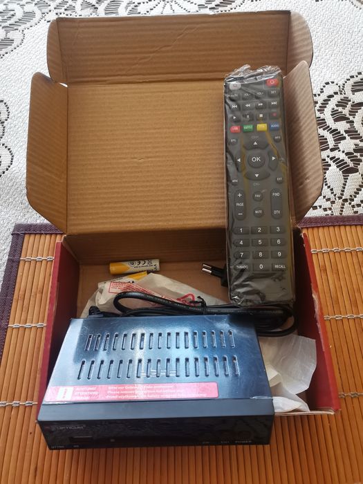 OPTICUM NYTROBOX NS dekoder tuner HD TV techn. DVB-T2 H.265 HEVC i DVB