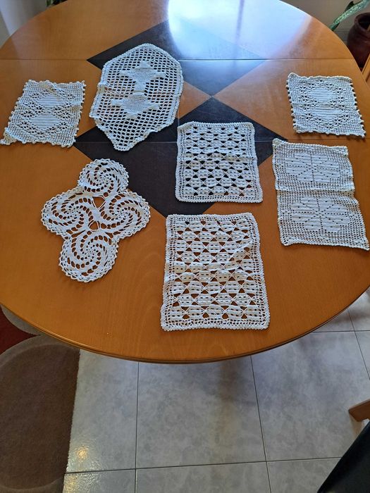 Artigos em renda feitos manualmente