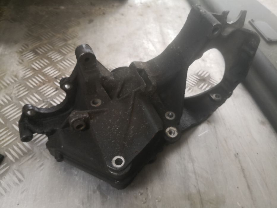 Docisk sprzegło silnik 2.5 dci renault master części