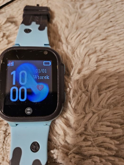 Zegarek dla dziecka z lokalizacja i rozmowami FOREVER CALL ME 2