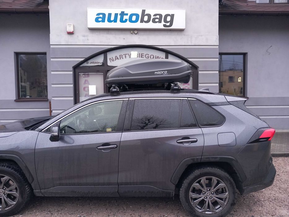 Krótki box dachowy Hapro Explorer 100 Wzmocnione dno 300 litrów pojemności , 75 kg ładowności