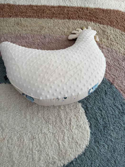 Poduszka do karmienia La millou seria friends