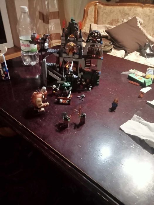 LEGO Castle kopalnia krasnoludów troll ork