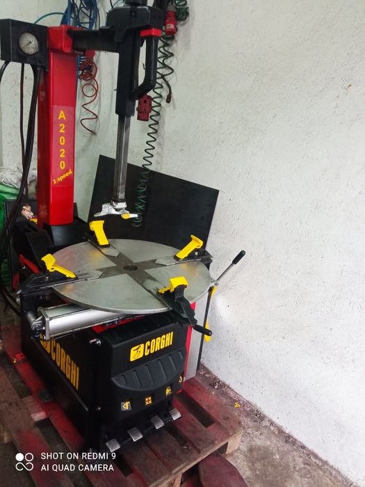 Używana montażownica CORGHI 2020 pełny automat 2 biegi