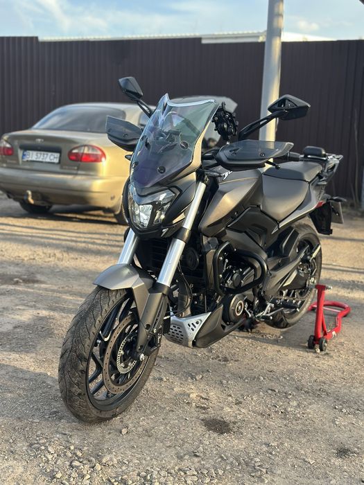 BAJAJ dominar 400 UG