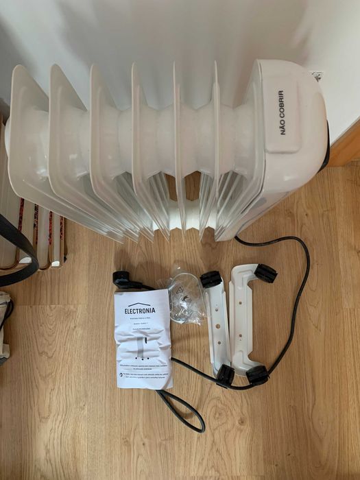 Aquecedor a óleo - na caixa - pouquíssimo uso