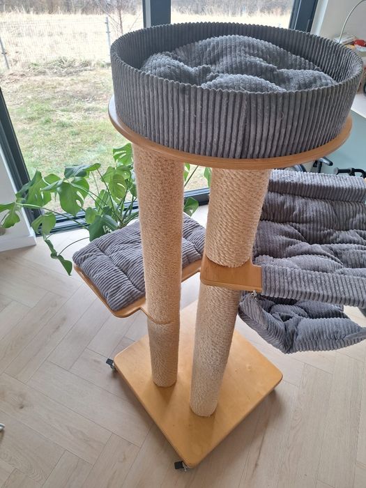 Drapak dla dużego kota rufi