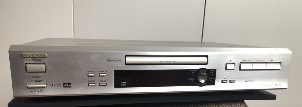 Odtwarzacz CD/DVD Onkyo DV-SP501 z pilotem