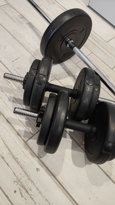 Conjunto de Halteres e Barra com discos.
