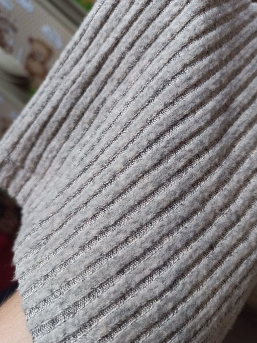 Довга сукня в рубчик