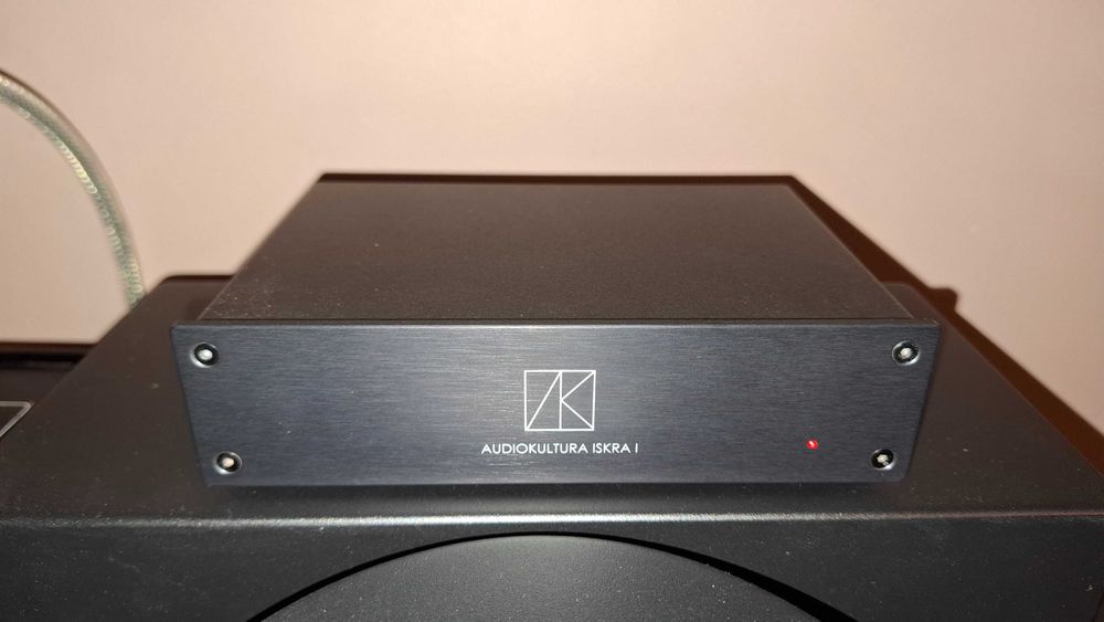 Pre amp ISKRA Audiokultura