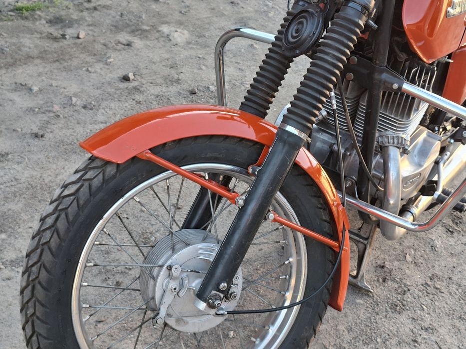 Ява в доброму стані.