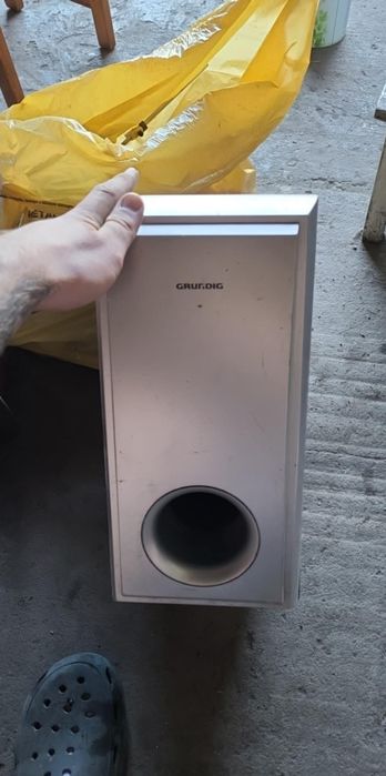 Subufer do kina domowego