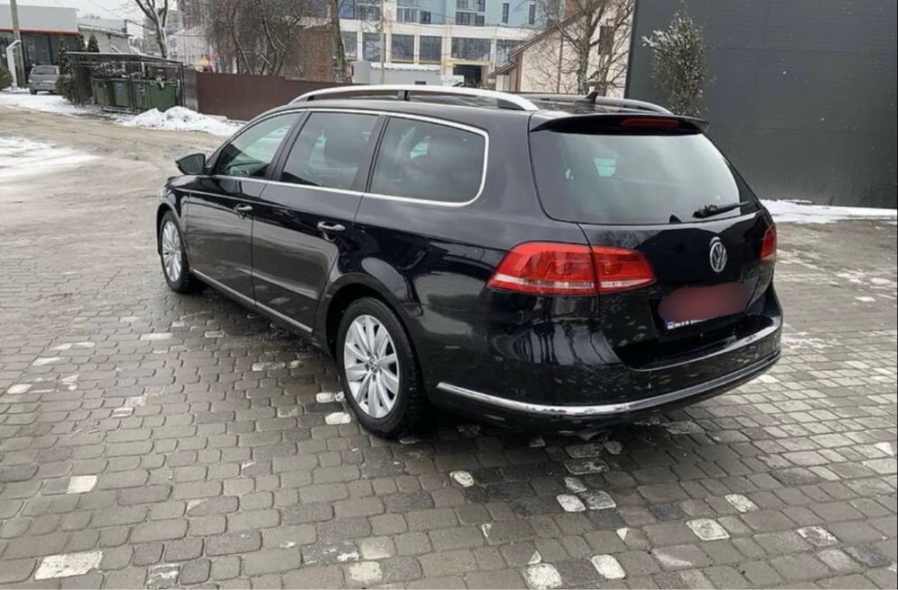 пасад б7 2011 року