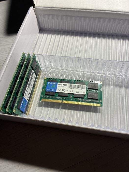4×8 GB DDR3 — 32 GB — Novas