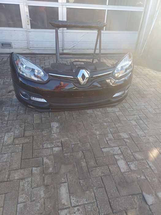 Zderzak przedni renault megane 3 fl