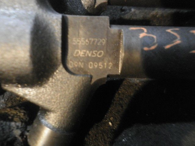Injetor OPEL Astra J