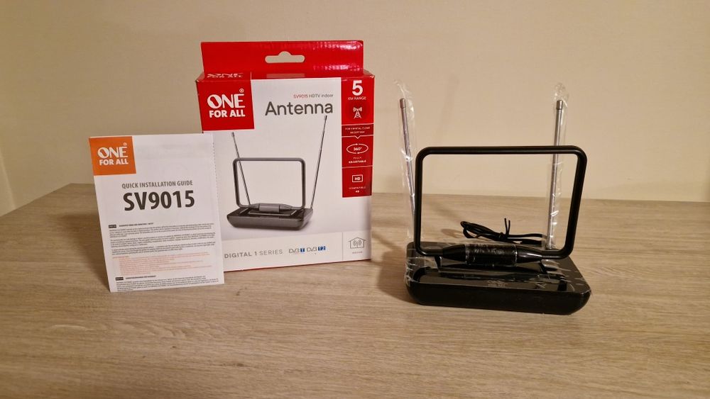 Antena pokojowa DVB-T/T2 One For All SV9015 – Nowa w folii