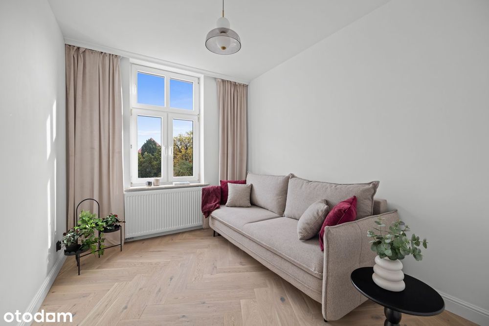 Rodzinny apartament w klimatycznej kamienicy w centrum miasta