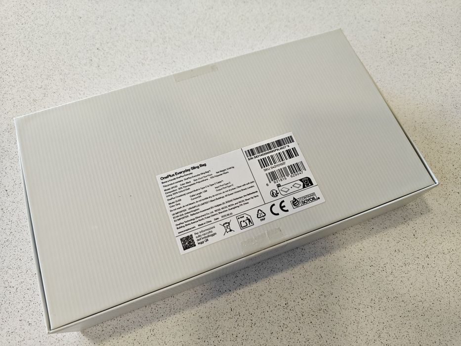 OnePlus Everyday Sling Bag NOVA POR ESTREAR