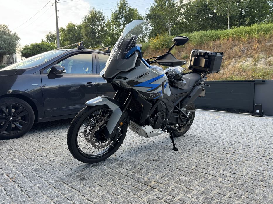 Motociclo Zontes 703F