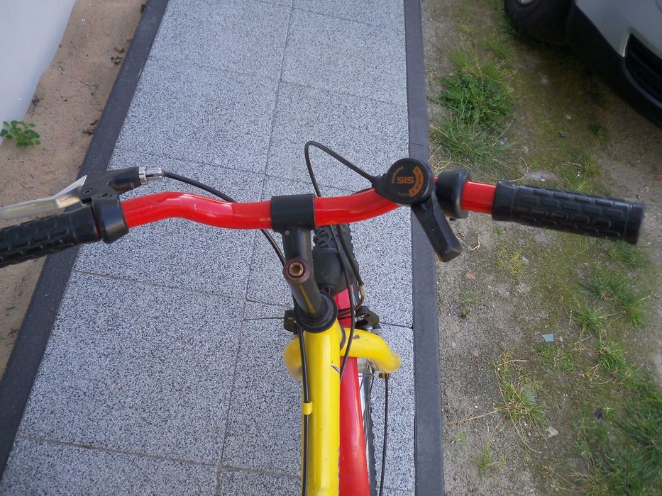 rowerek marwel kola 20
